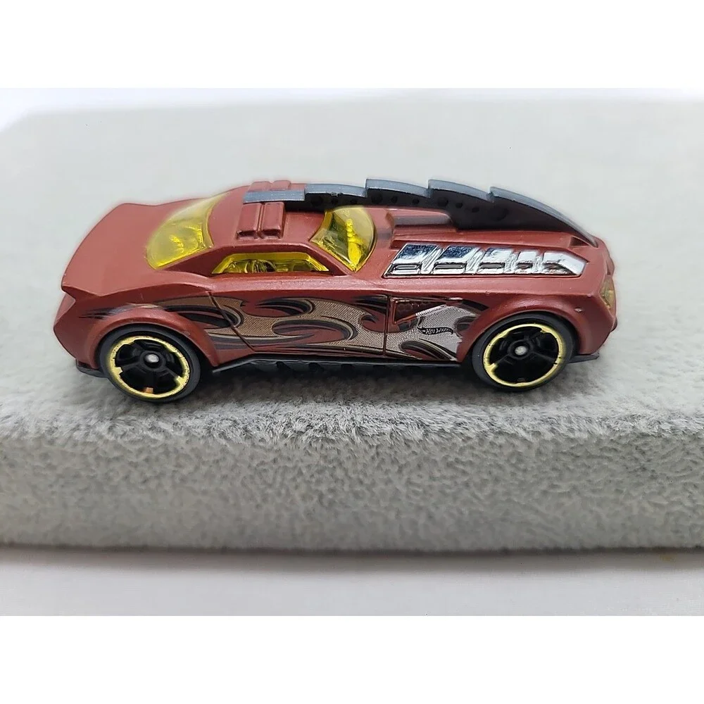 2017 Hot Wheels Barbaric Diecast Car Brown 1:64